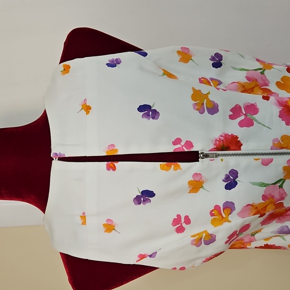 Maggie London Floral Dress Size 10 - Picture 5 of 7